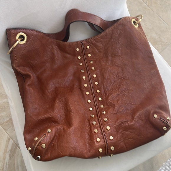 Michael Kors Uptown Astor Pebbled Leather Bag - Picture 4 of 6